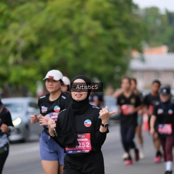 Runner Photo 3941734