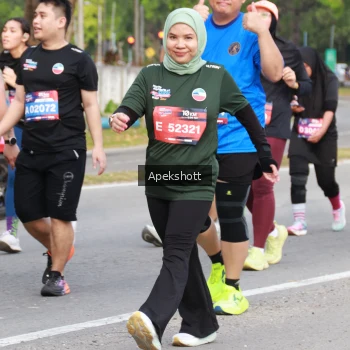 Runner Photo 3942264