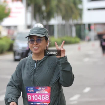 Runner Photo 3942368