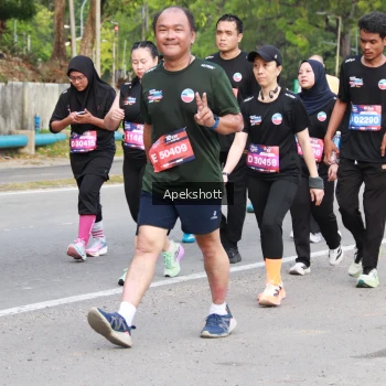 Runner Photo 3942382