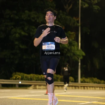 Runner Photo 3942385