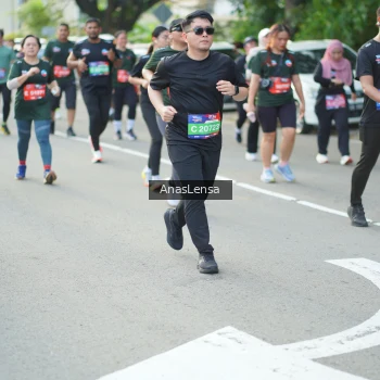 Runner Photo 3942398