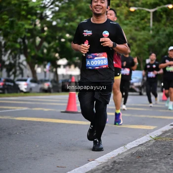 Runner Photo 3942483