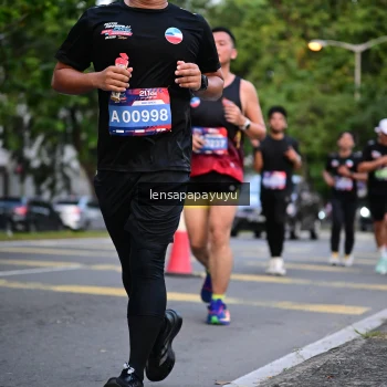 Runner Photo 3942511