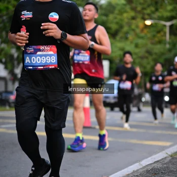 Runner Photo 3942512