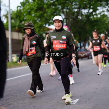 Runner Photo 3942523