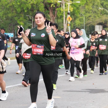Runner Photo 3942536