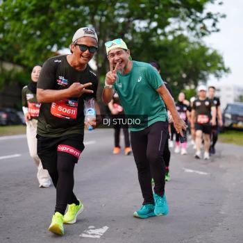 Runner Photo 3942713