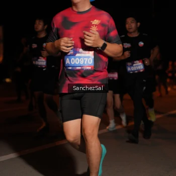 Runner Photo 3942810