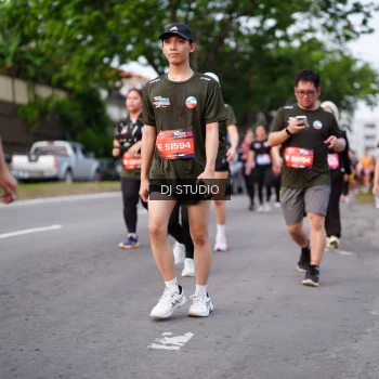 Runner Photo 3942821