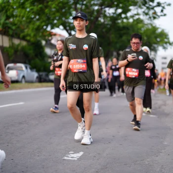 Runner Photo 3942845