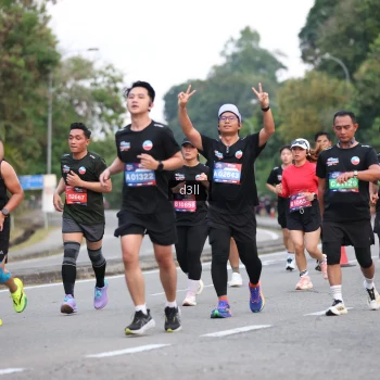 Runner Photo 3942856