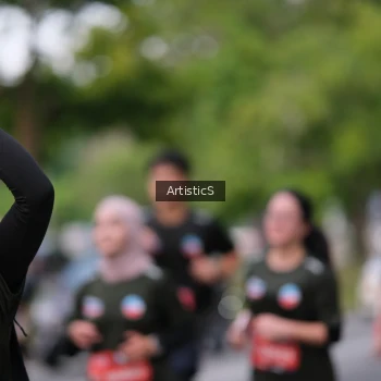 Runner Photo 3942873