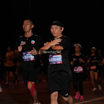 Runner Photo 3942879