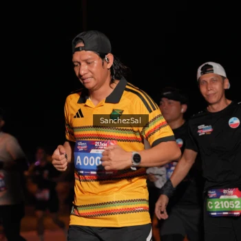 Runner Photo 3942960