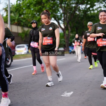 Runner Photo 3942996