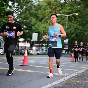 Runner Photo 3942999