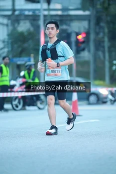 Runner Photo 3943122