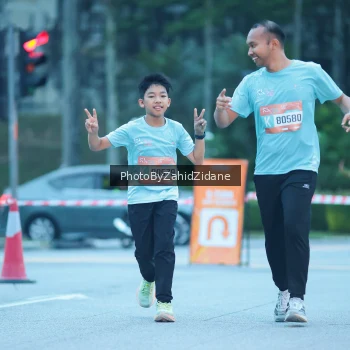 Runner Photo 3943311