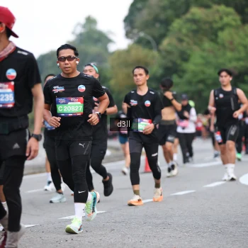Runner Photo 3943326