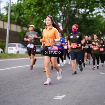 Runner Photo 3943336