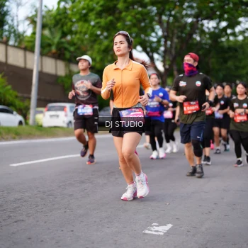 Runner Photo 3943348