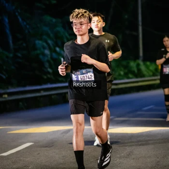 Runner Photo 3943374
