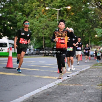 Runner Photo 3943449
