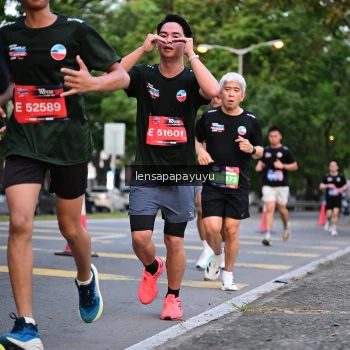 Runner Photo 3943483