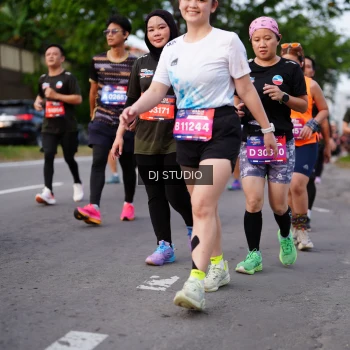 Runner Photo 3943514