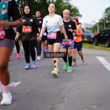 Runner Photo 3943545
