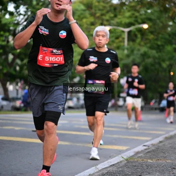 Runner Photo 3943556