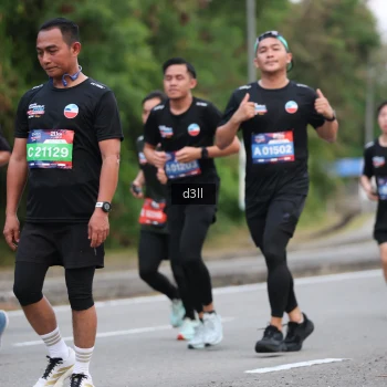 Runner Photo 3943564