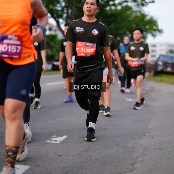 Runner Photo 3943606