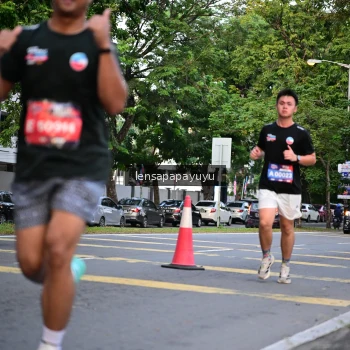 Runner Photo 3943610