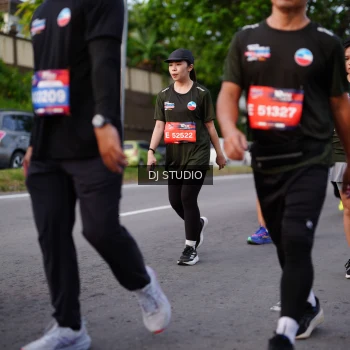Runner Photo 3943621