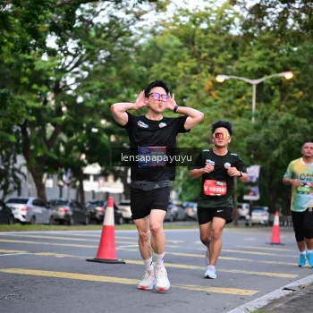 Runner Photo 3943628