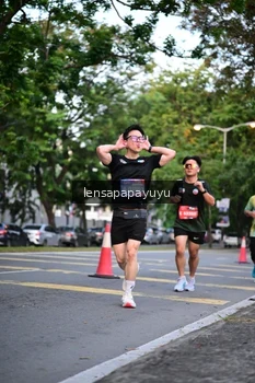Runner Photo 3943679