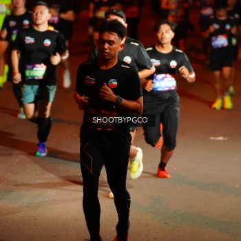 Runner Photo 3943685