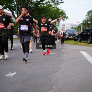 Runner Photo 3943696