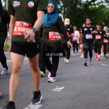 Runner Photo 3943704