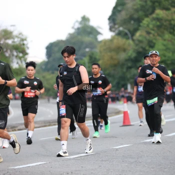 Runner Photo 3943708