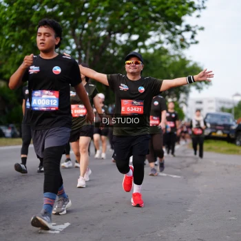 Runner Photo 3943742