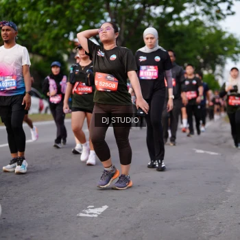 Runner Photo 3943773