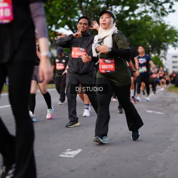Runner Photo 3943829