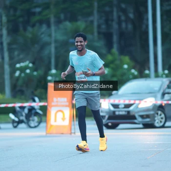Runner Photo 3943848