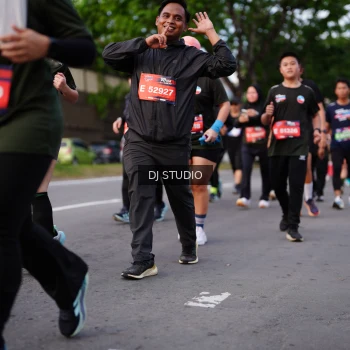 Runner Photo 3943861