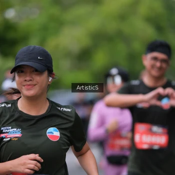 Runner Photo 3943876