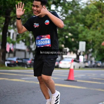 Runner Photo 3943909