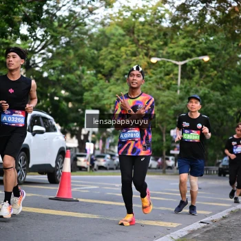 Runner Photo 3943949